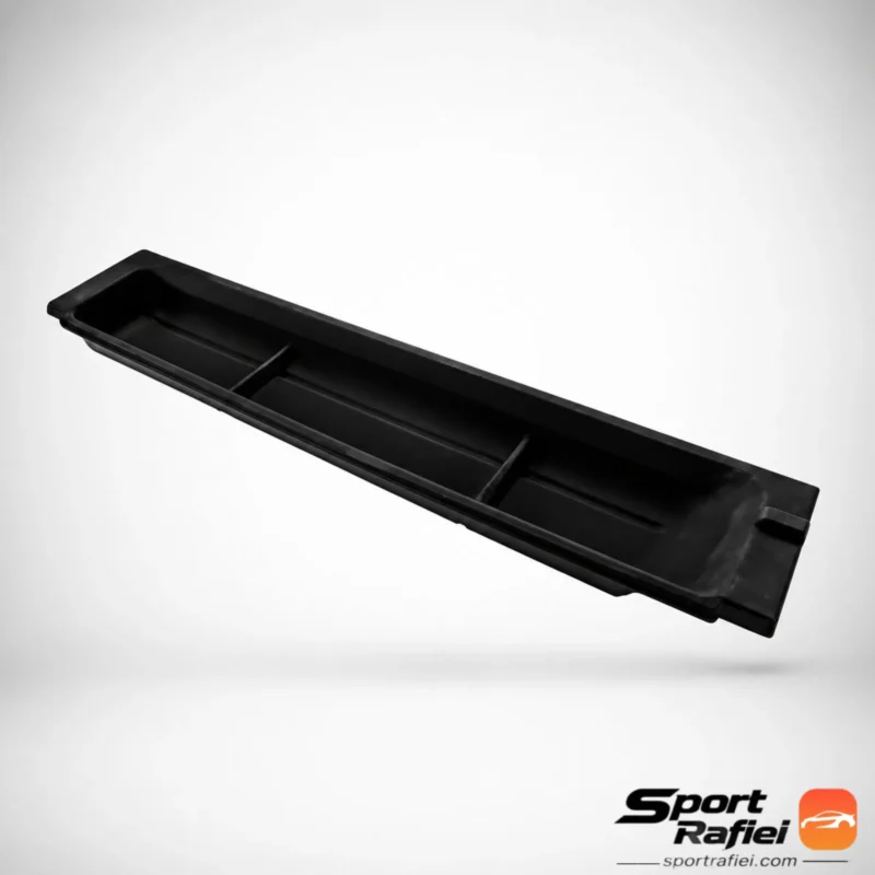 باکس زیر طاقچه صندوق پژو 206 و 207 نصب شده در خودرو با رنگ مشکی و متریال ABS